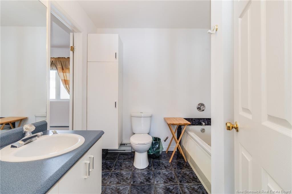 1085 Westbrook Crt, Bathurst, NB