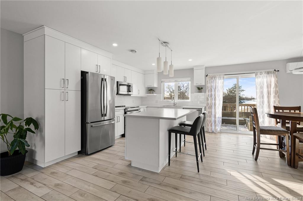 204 Herman St, Dieppe, NB