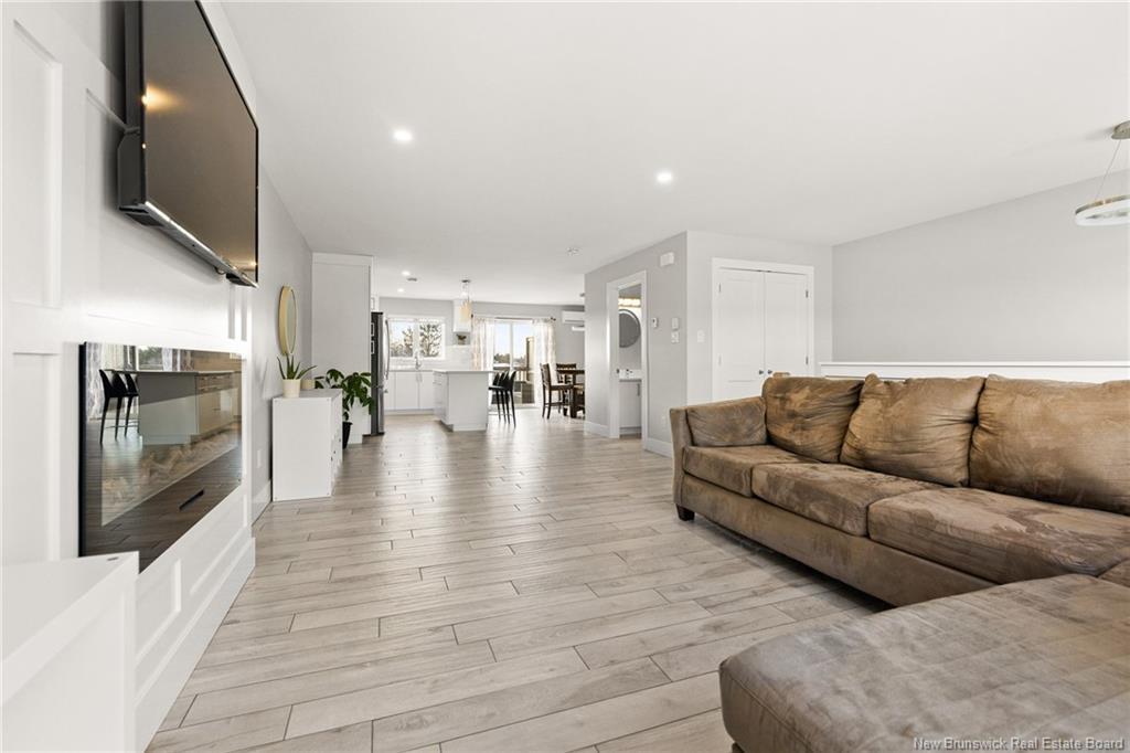 204 Herman St, Dieppe, NB