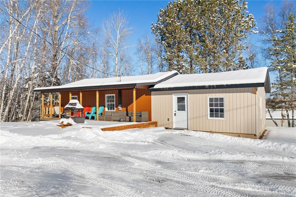 19 Slope Rd, Minto, NB