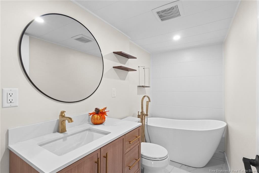 19 Slope Rd, Minto, NB