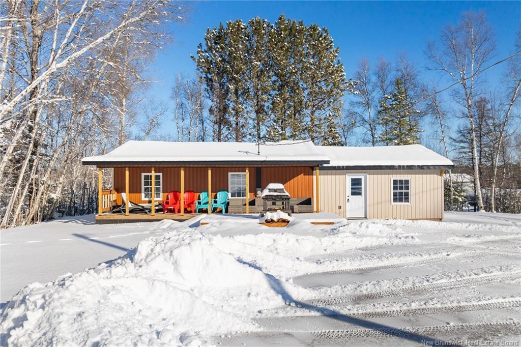 19 Slope Rd, Minto, NB