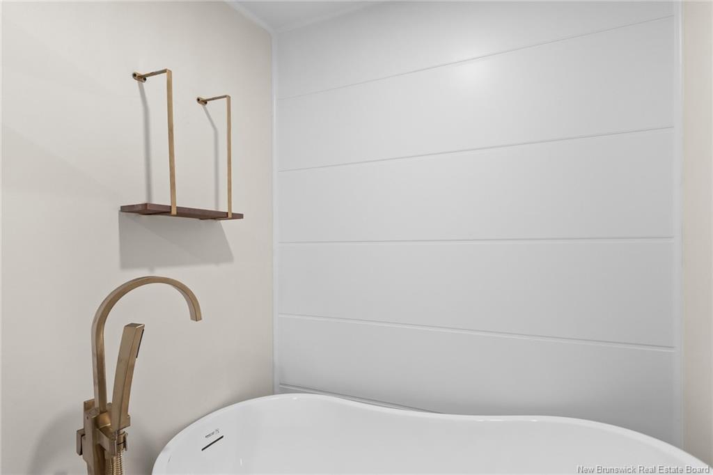 19 Slope Rd, Minto, NB