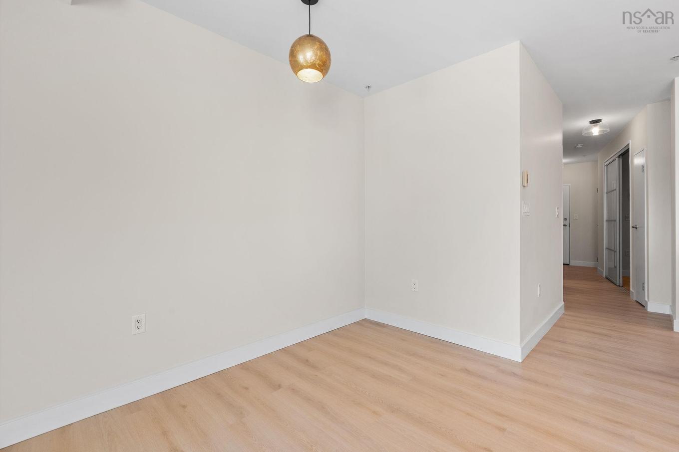 202 5221 Nora Bernard Street, Halifax, NS