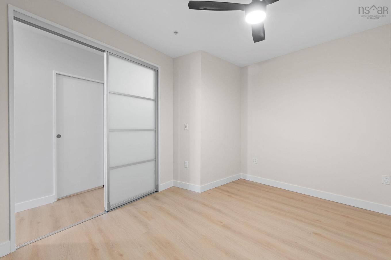 202 5221 Nora Bernard Street, Halifax, NS