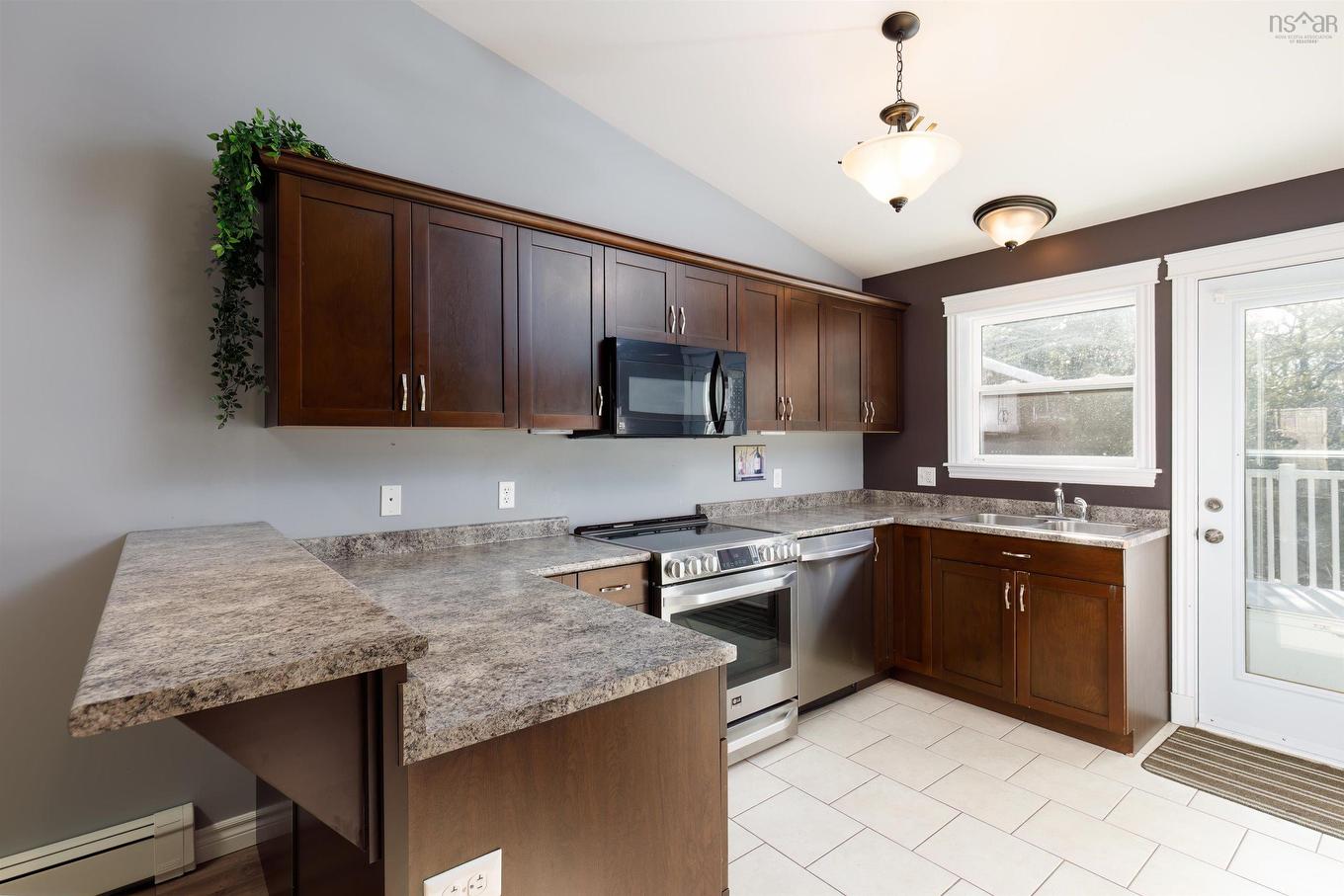 94 Etna Street, Bridgewater, NS