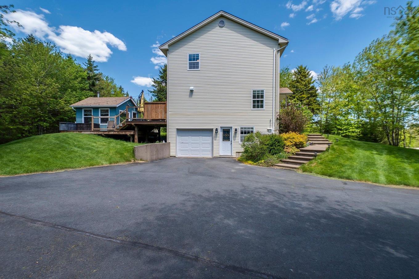 150 Daisywood Drive, Hammonds Plains, NS