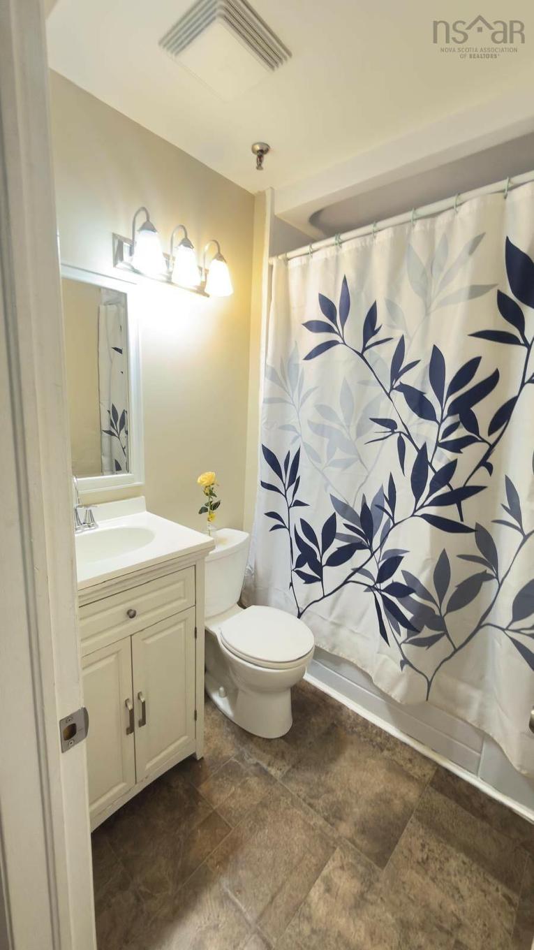 201 248 Ross Street, Halifax, NS