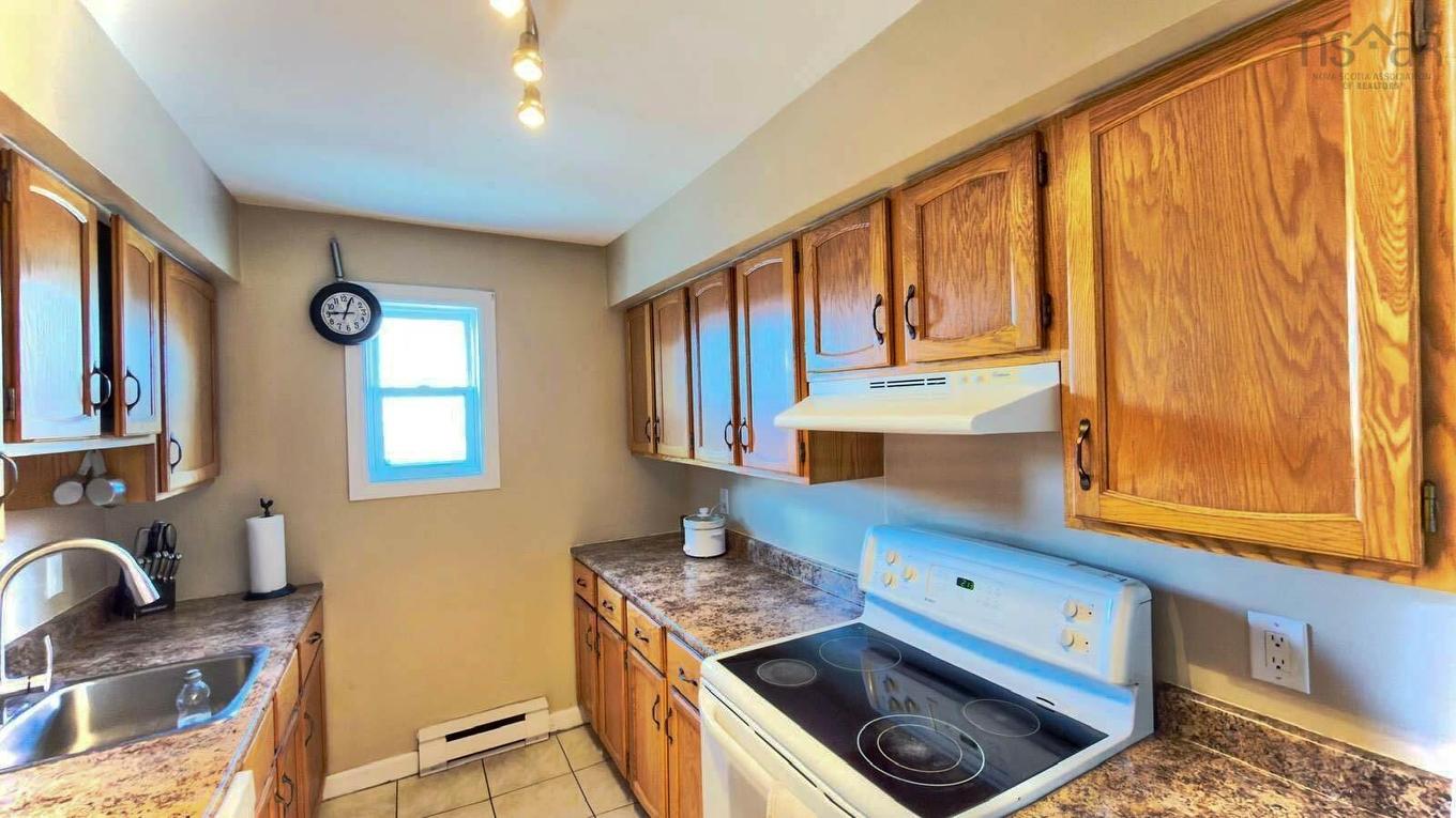 201 248 Ross Street, Halifax, NS