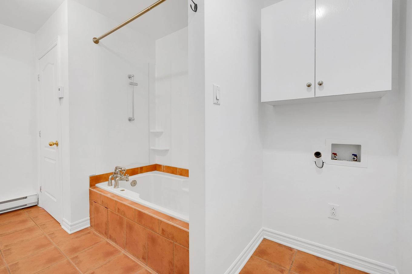 Laundry room - 7-450 Allée Des Cimes, Mont-Tremblant, QC - Indoor