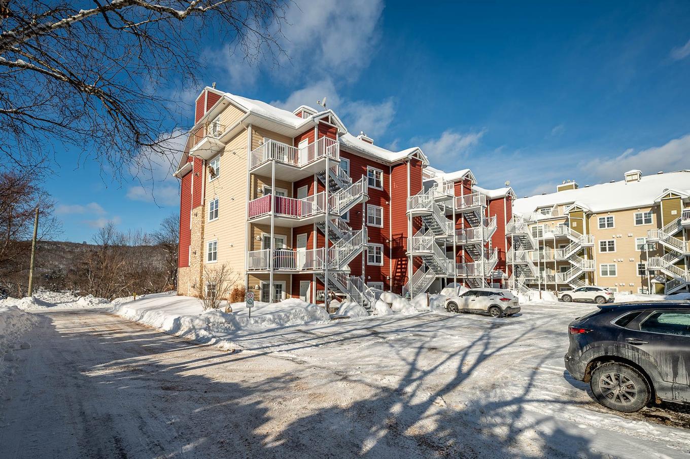 Frontage - 7-450 Allée Des Cimes, Mont-Tremblant, QC - Outdoor With Balcony With Facade