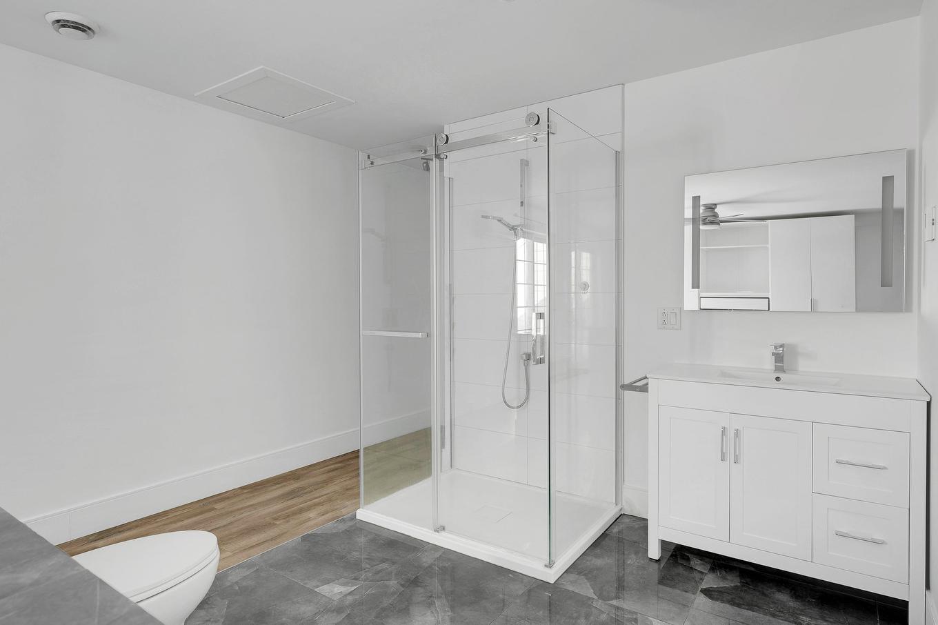 Bathroom - 7-450 Allée Des Cimes, Mont-Tremblant, QC - Indoor Photo Showing Bathroom