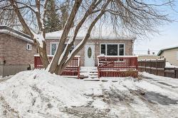 91 Rue Bisson Gatineau (Hull), QC J8Y 2X8