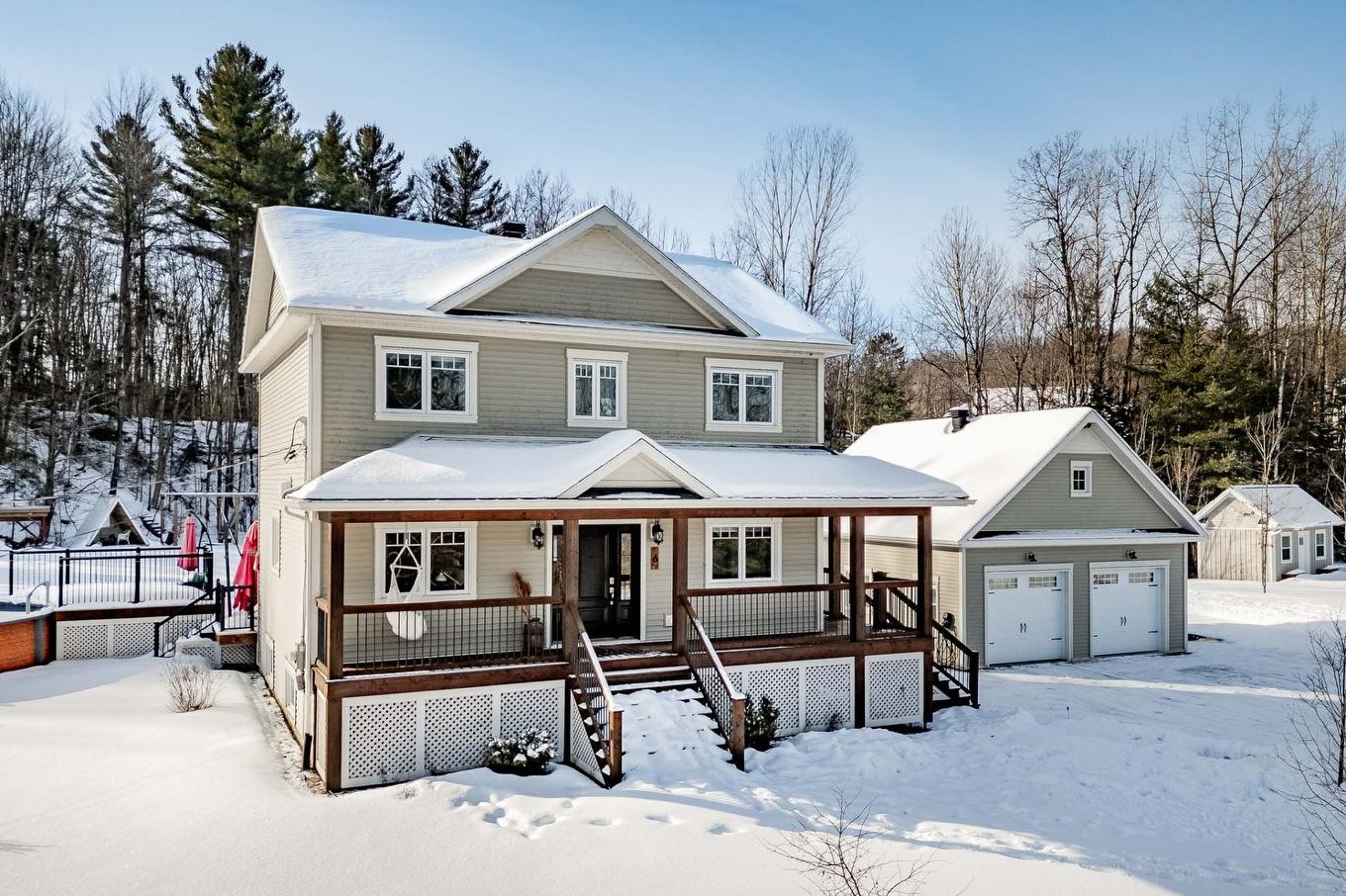 Frontage - 6 Rue Armand, Compton, QC - Outdoor With Facade