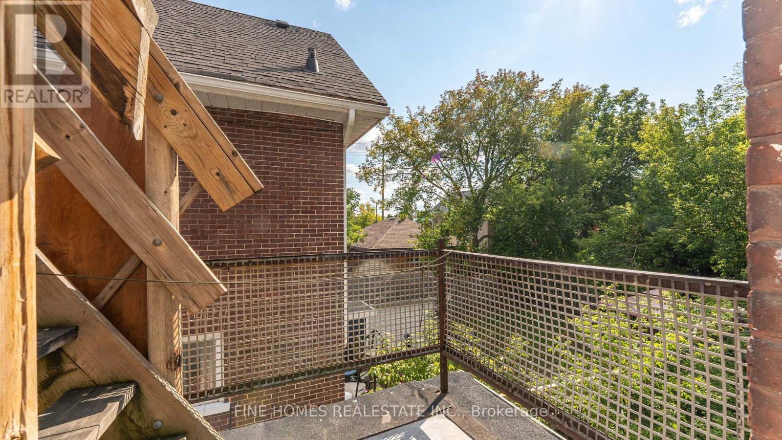 175 Stewart Street, Peterborough, ON - With Exterior