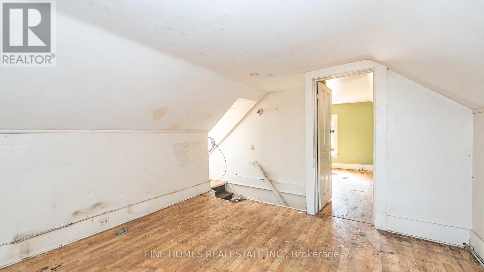 175 Stewart Street, Peterborough, ON - Indoor Photo Showing Other Room