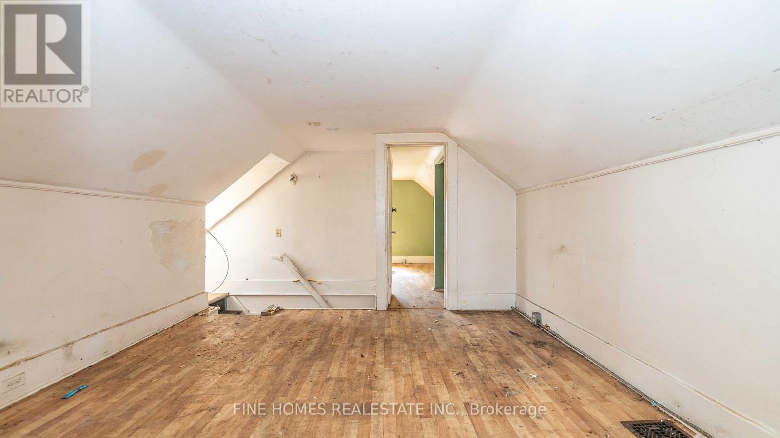 175 Stewart Street, Peterborough, ON - Indoor Photo Showing Other Room