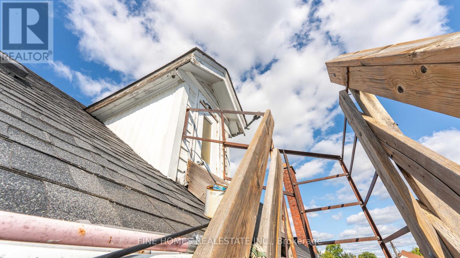 175 Stewart Street, Peterborough, ON - Outdoor