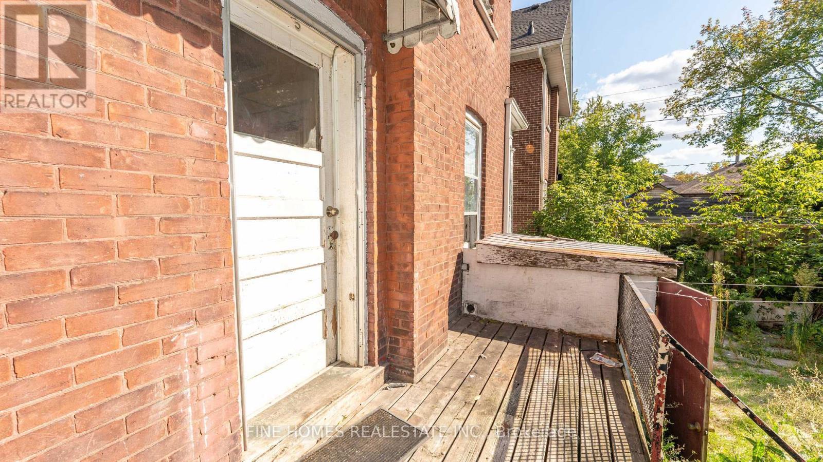 175 Stewart Street, Peterborough, ON - Outdoor With Exterior