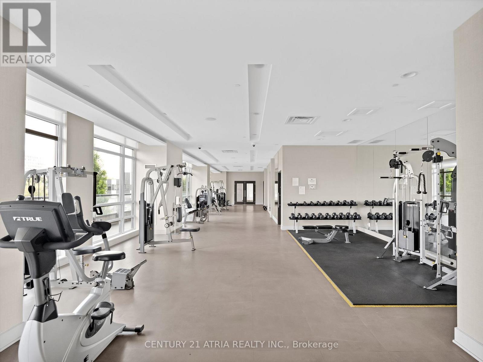 308 - 30 Herons Hills Way, Toronto, ON - Indoor Photo Showing Gym Room