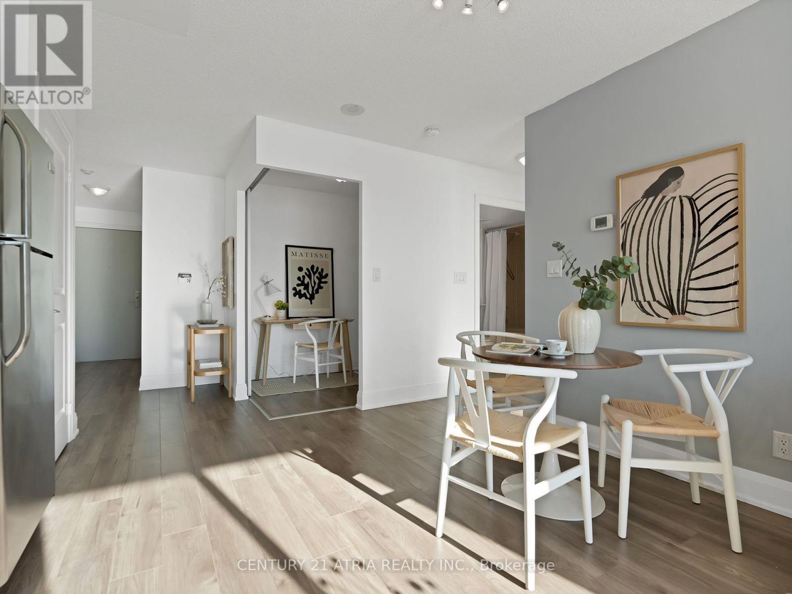 308 - 30 Herons Hills Way, Toronto, ON - Indoor