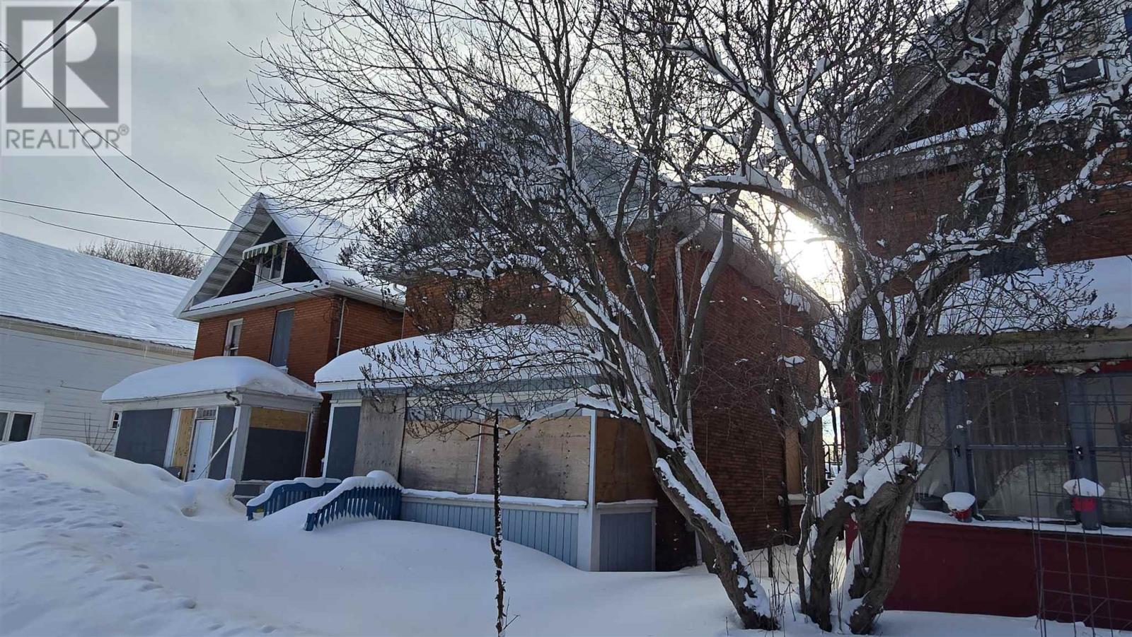 159 Wellington St E, Sault Ste. Marie, ON - Outdoor