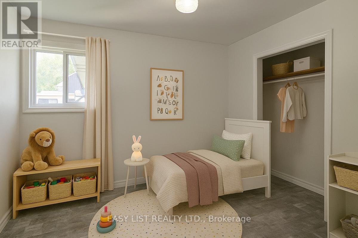3783 Campbell Road, Severn, ON - Indoor Photo Showing Bedroom