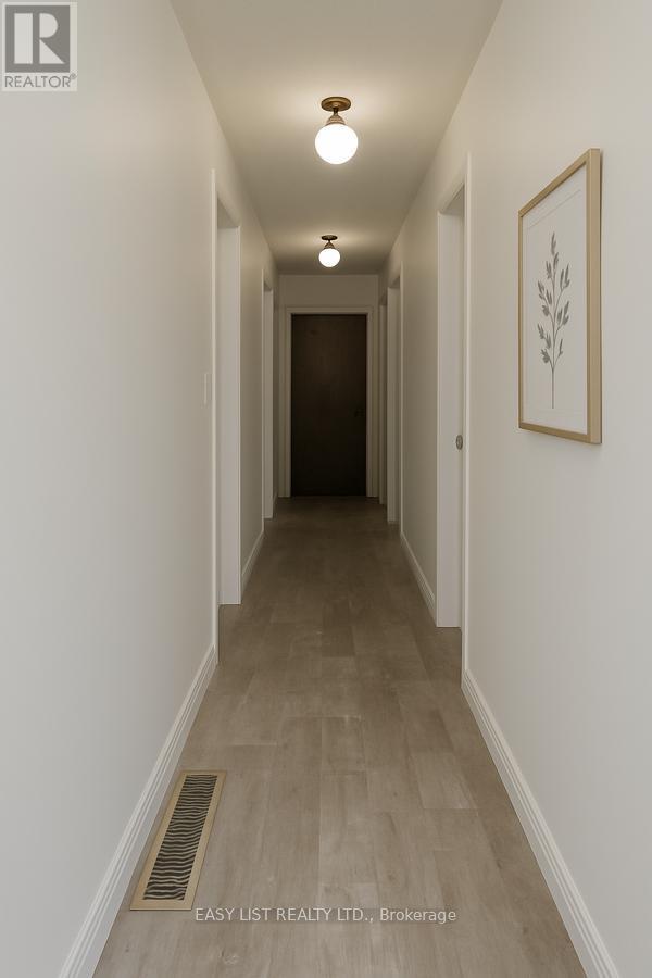 3783 Campbell Road, Severn, ON - Indoor Photo Showing Other Room