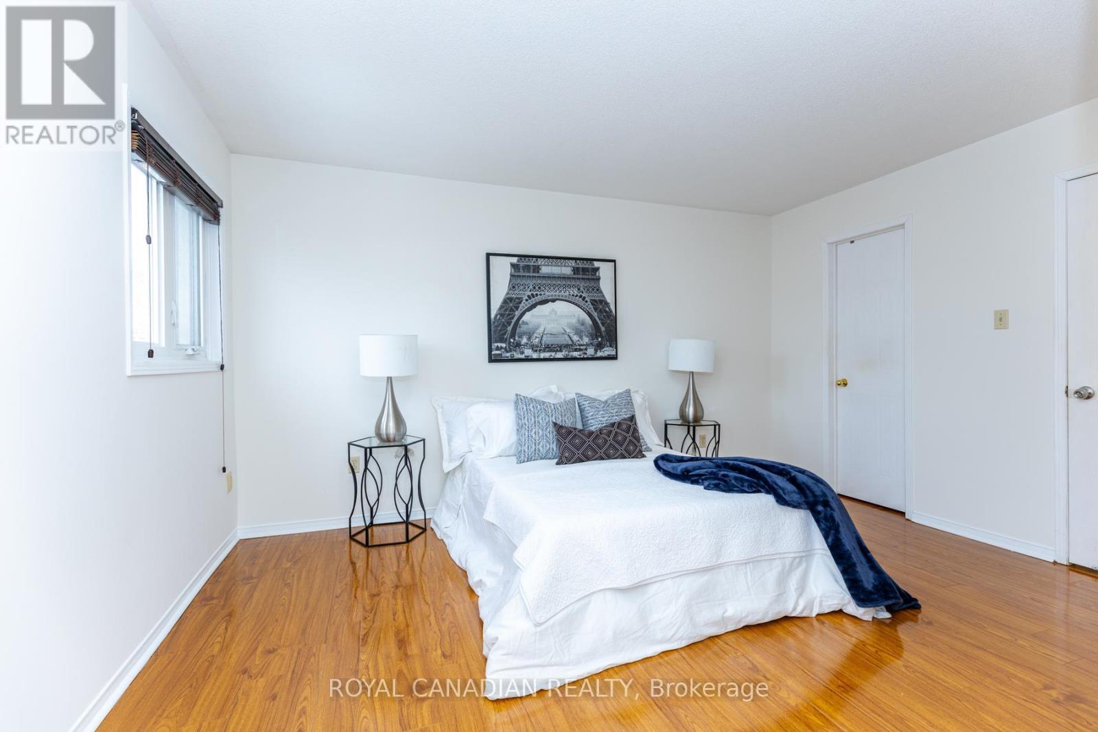 32 - 49 Goldenlight Circle, Brampton, ON - Indoor Photo Showing Bedroom