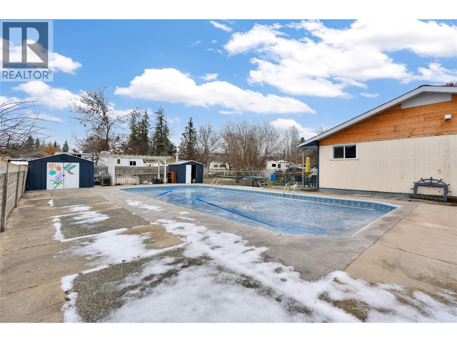 4010 Dodds Road, Armstrong, BC - Outdoor