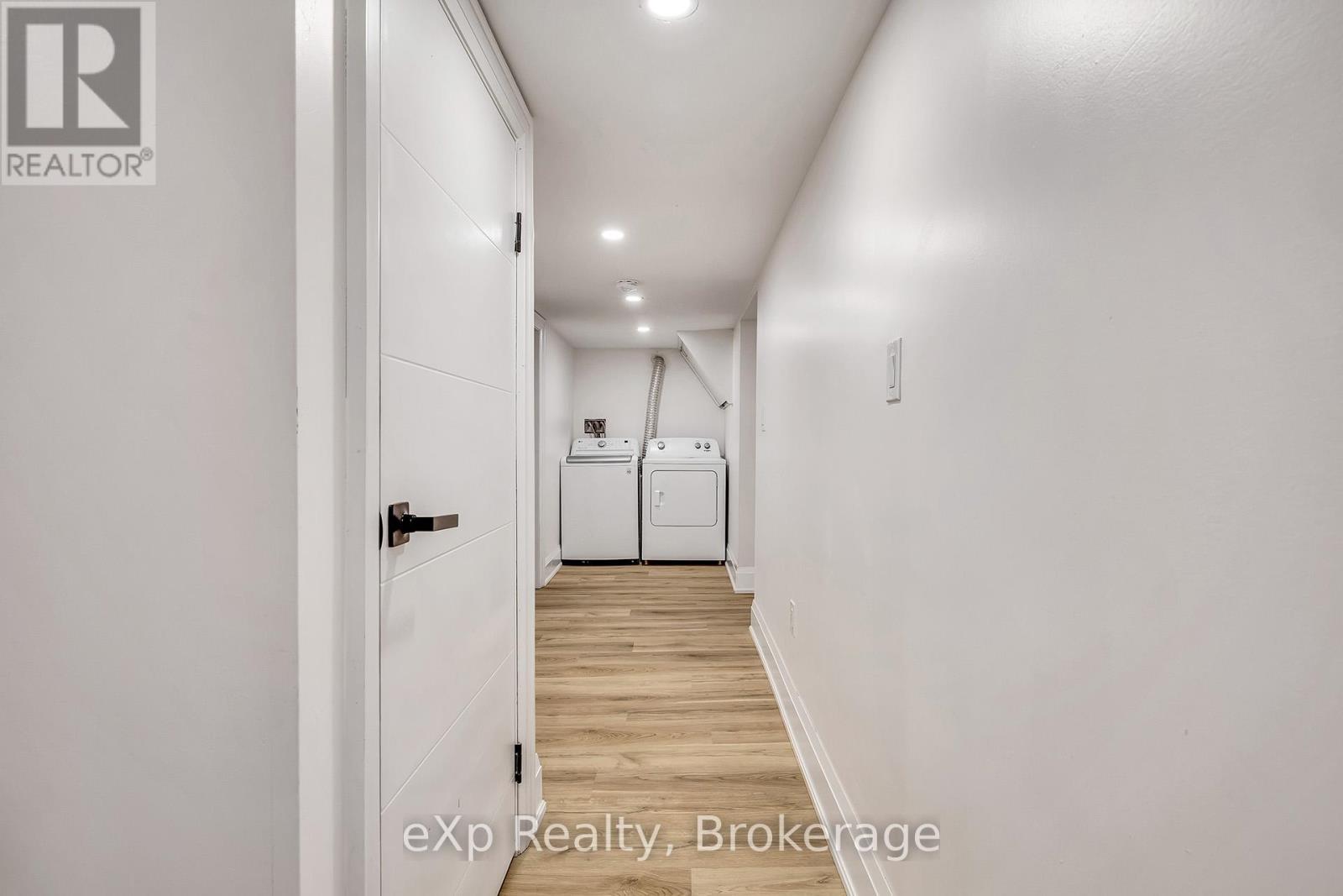 877 Kingsway Drive, Burlington (Lasalle), ON - Photo Showing Other Room