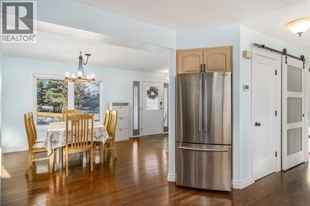 1315 Lake Michigan Crescent Se, Calgary, AB - Indoor