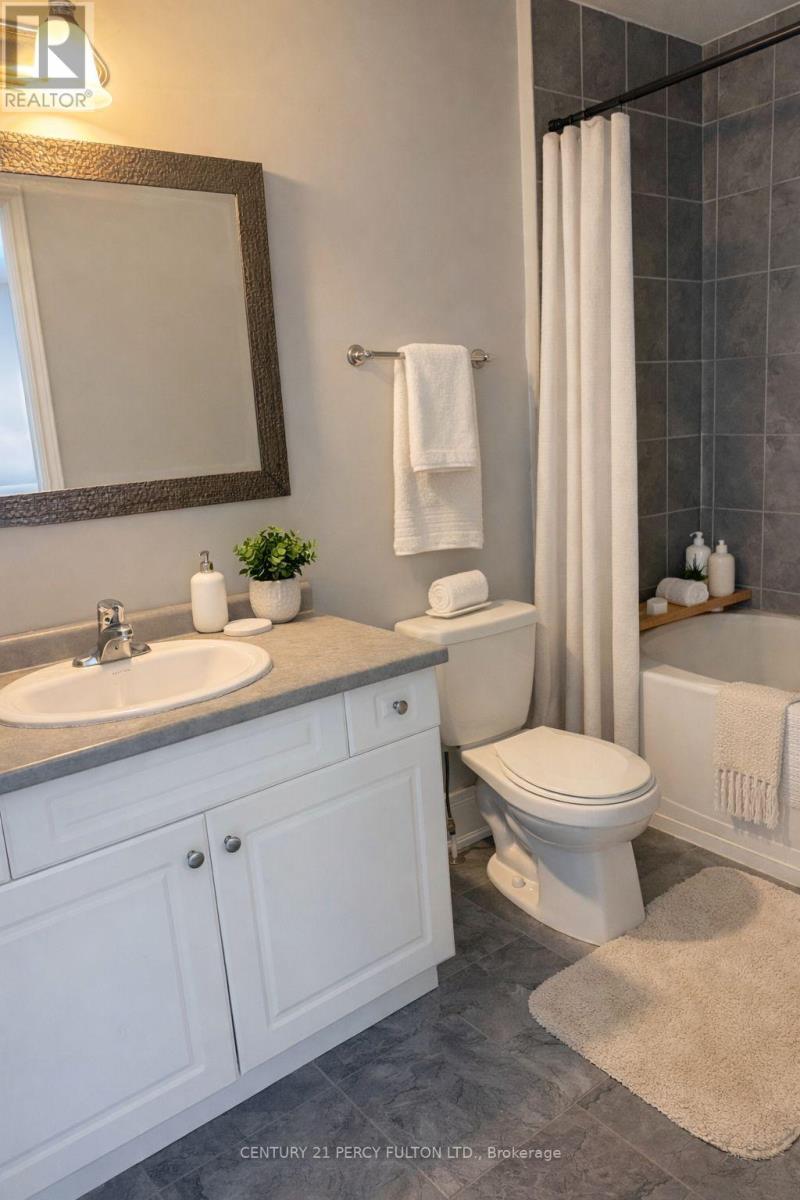 123 Samuel Drive, Wellington North, ON - Indoor Photo Showing Bathroom
