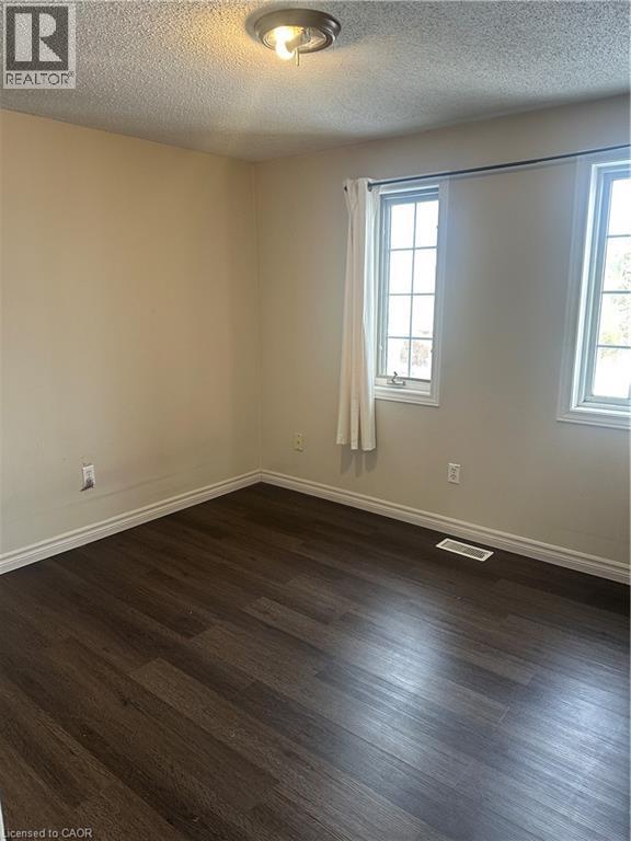 657 Grange Crescent, Waterloo, ON - Indoor Photo Showing Other Room