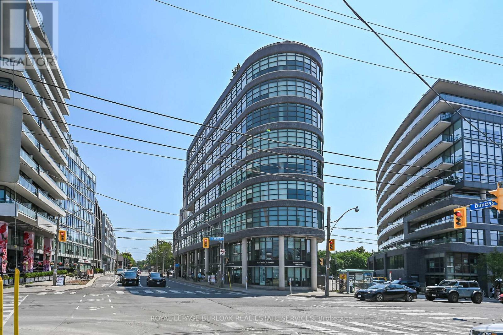 902 - 1201 Dundas Street E, Toronto, ON - Outdoor