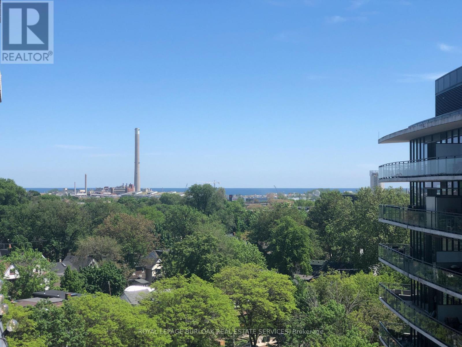 902 - 1201 Dundas Street E, Toronto, ON - Outdoor With View