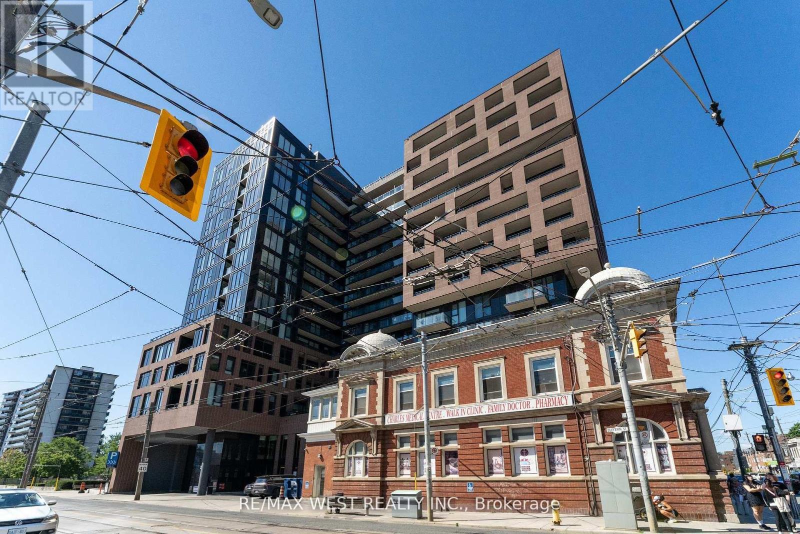 1207 - 270 Dufferin Street W, Toronto, ON - Outdoor With Facade