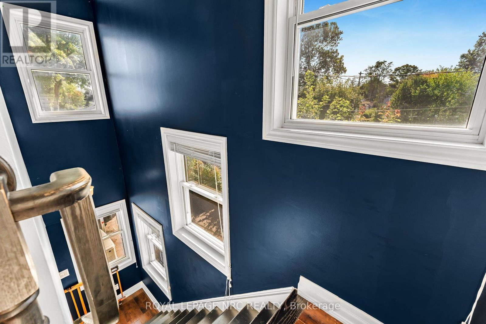 12 Lincoln Road E, Fort Erie (Crystal Beach), ON - Indoor Photo Showing Other Room