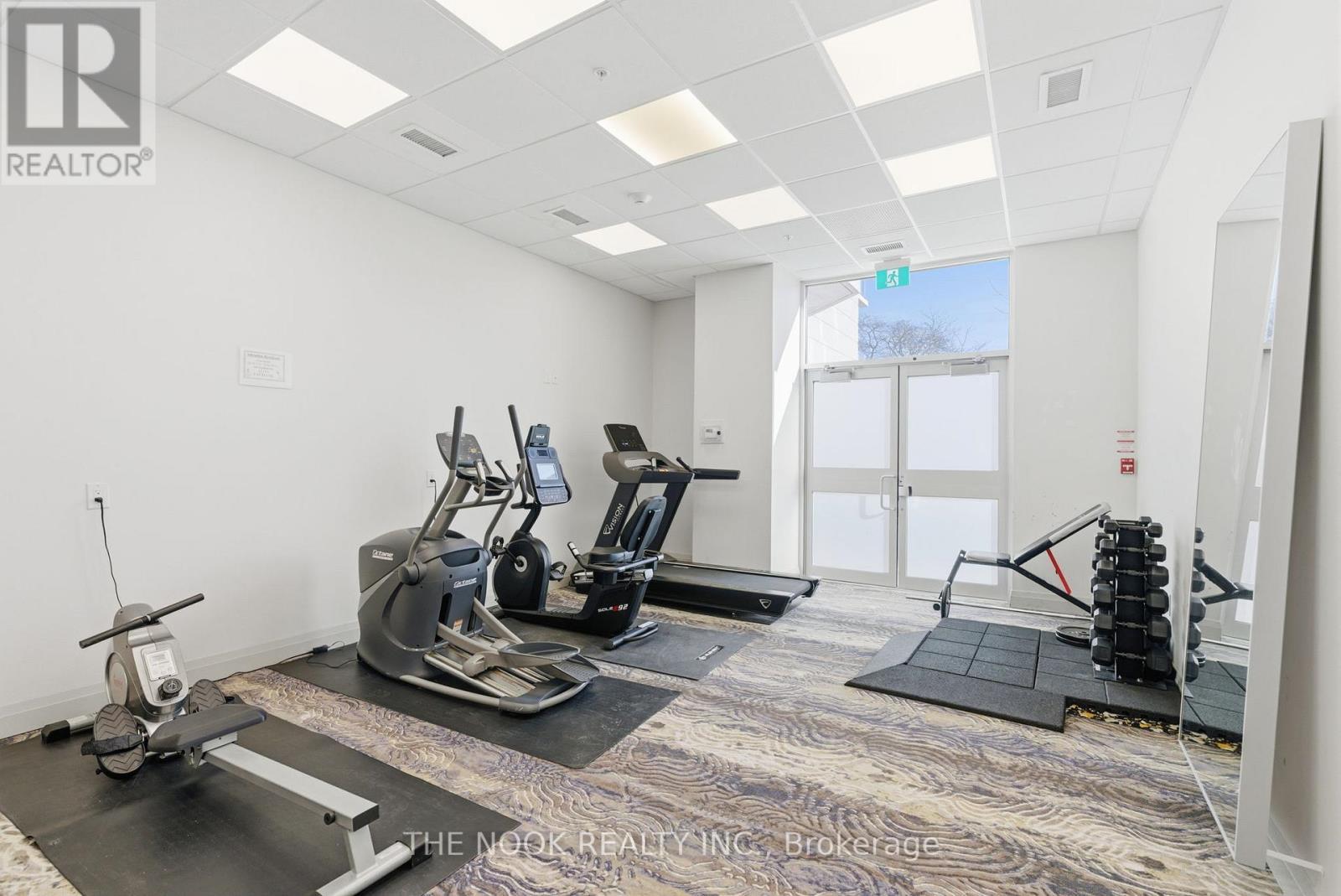 609 - 3655 Kingston Road, Toronto (Scarborough Village), ON - Indoor Photo Showing Gym Room