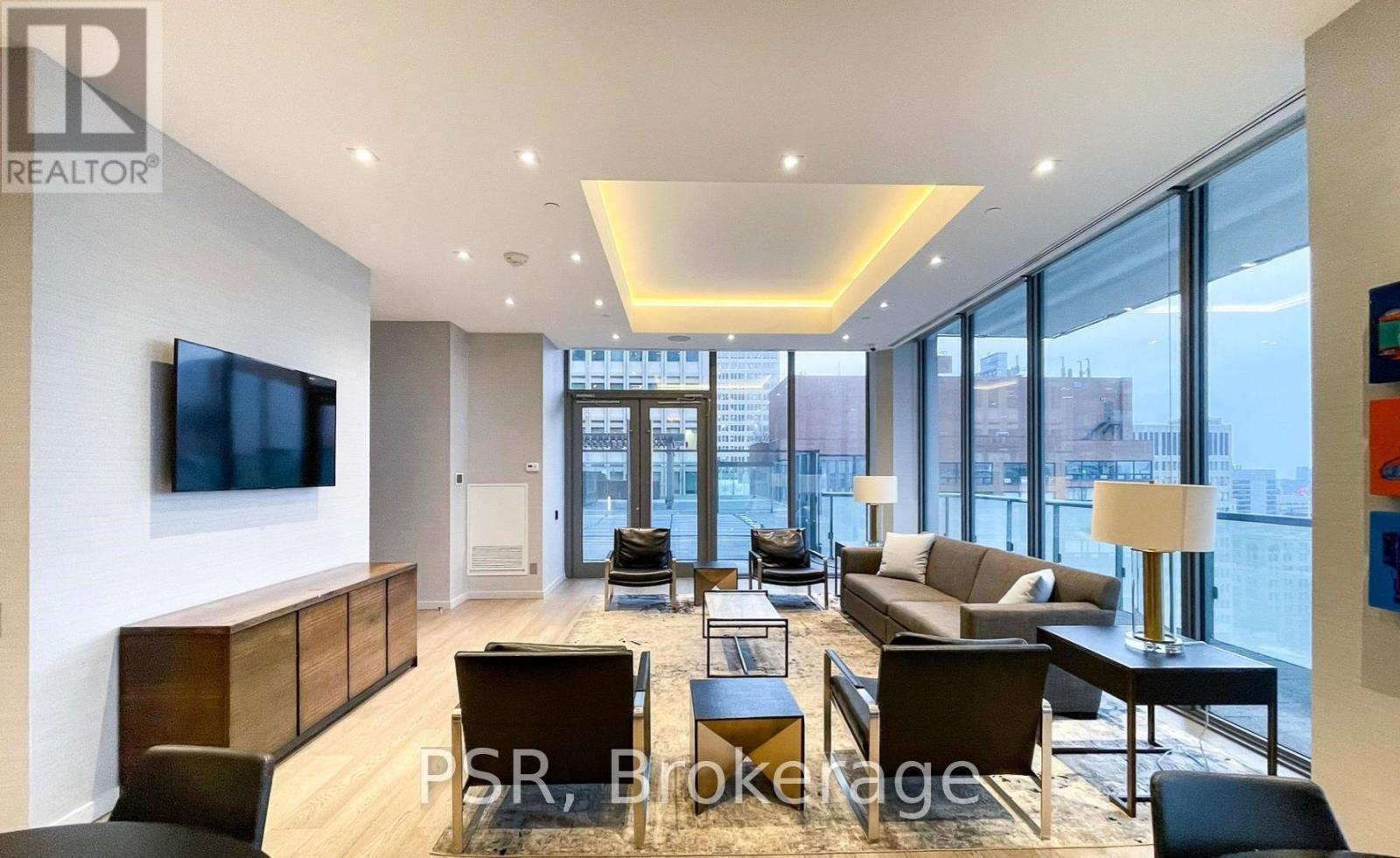 1114 - 57 St Joseph Street, Toronto, ON - Outdoor With View