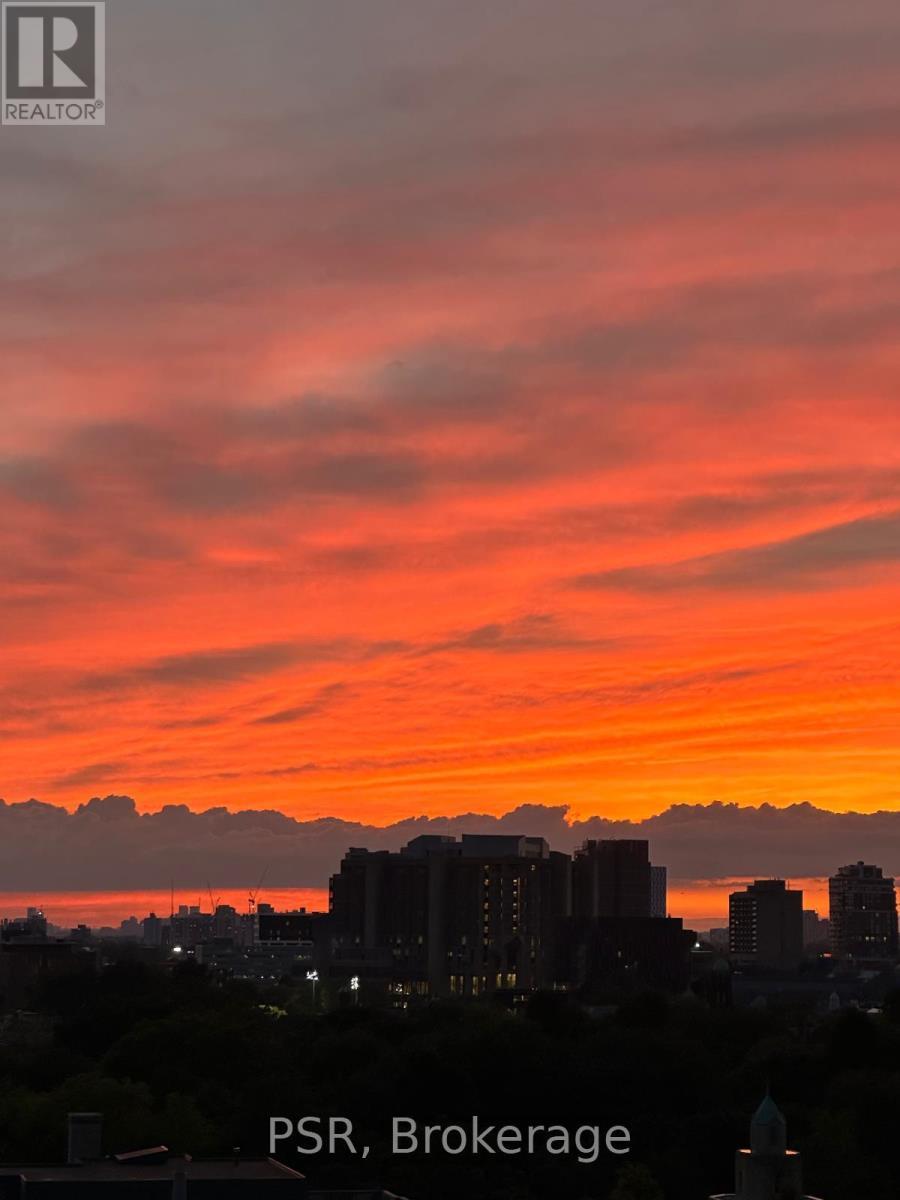 1114 - 57 St Joseph Street, Toronto, ON - Outdoor With View