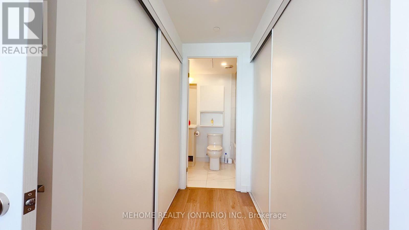 6210 - 55 Cooper Street S, Toronto, ON - Indoor Photo Showing Other Room