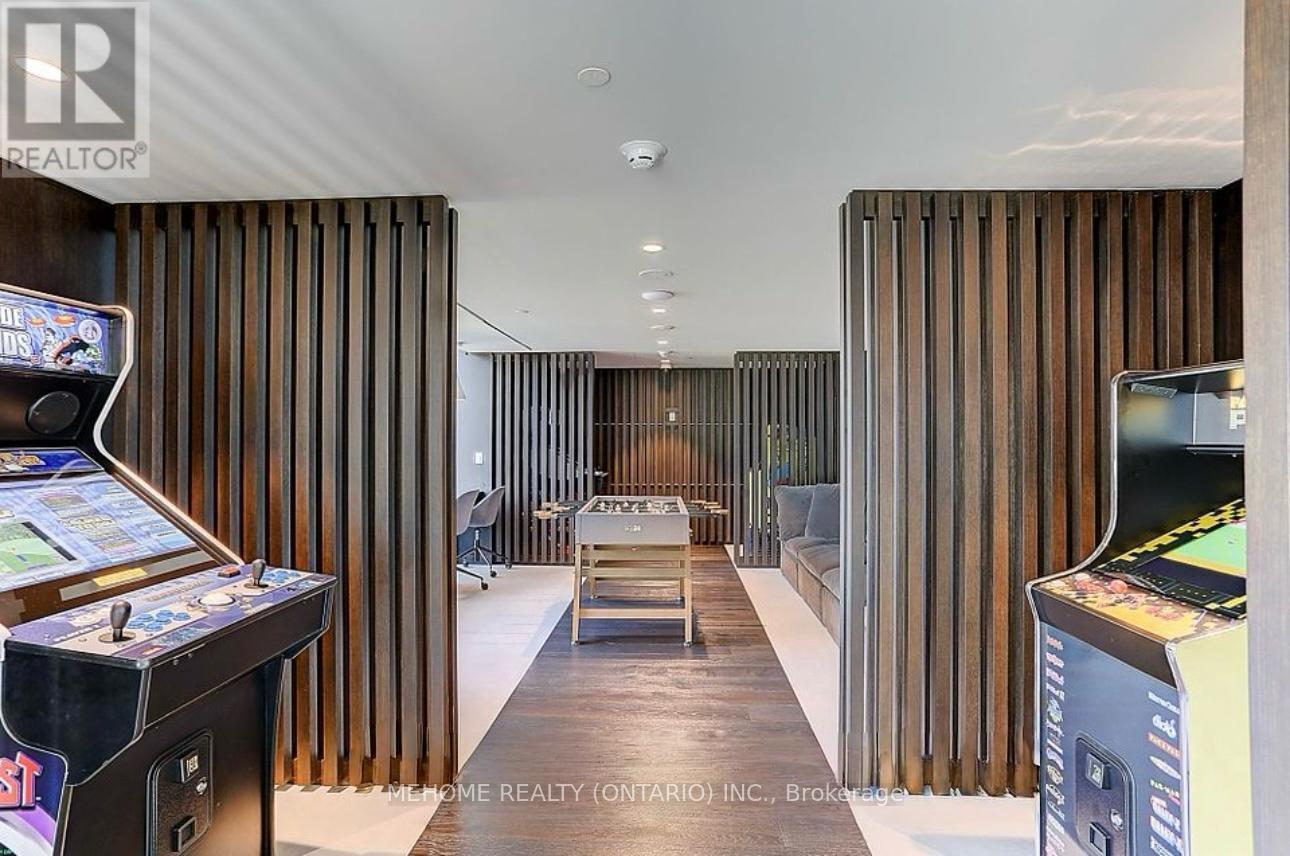 6210 - 55 Cooper Street S, Toronto, ON - Indoor Photo Showing Other Room