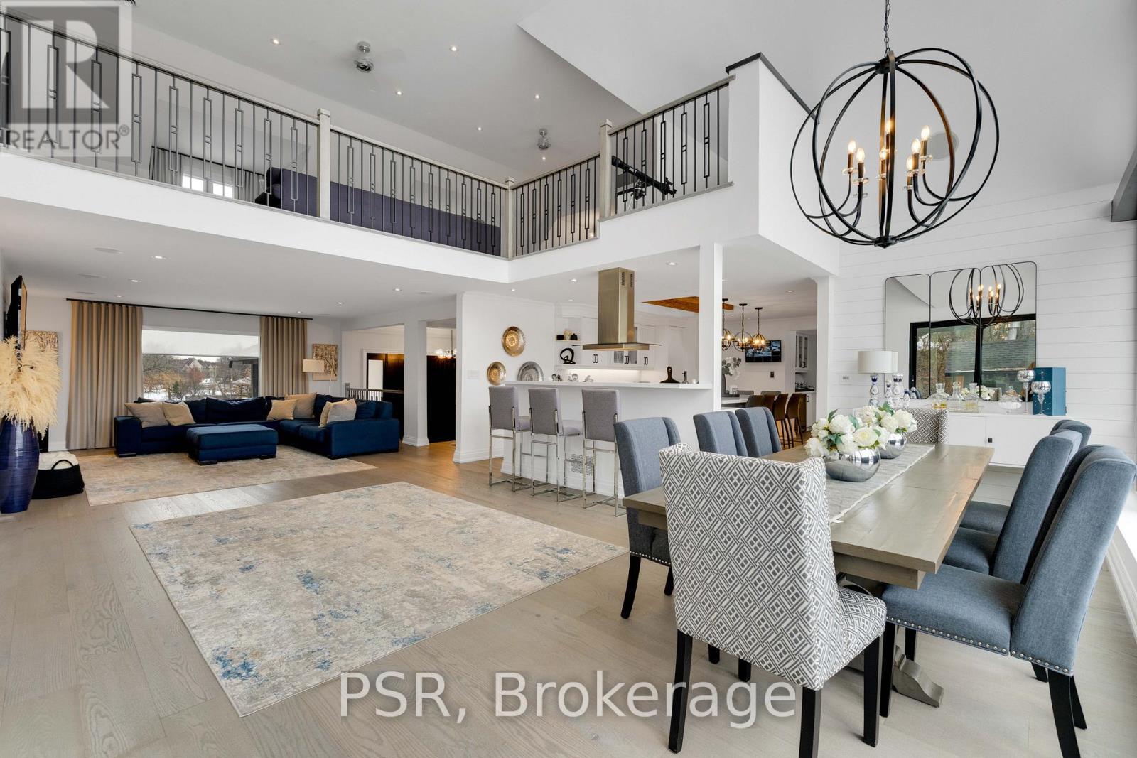 140 Ravendale Court, Vaughan, ON - Indoor Photo Showing Dining Room