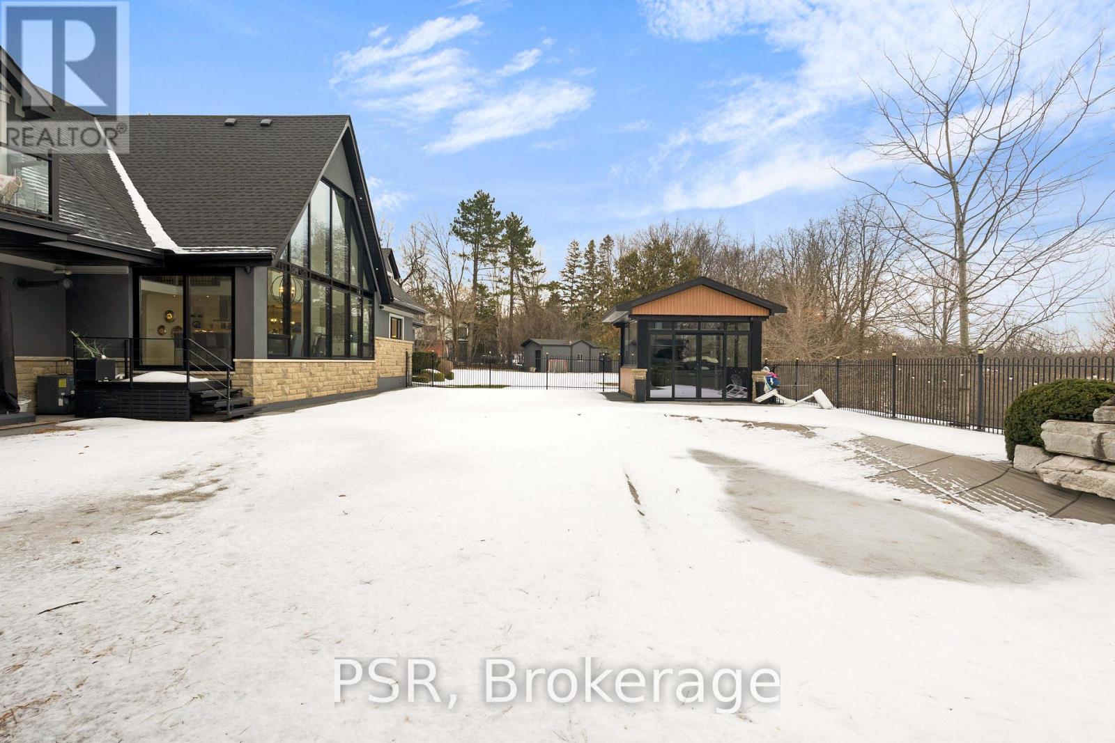 140 Ravendale Court, Vaughan, ON - Outdoor