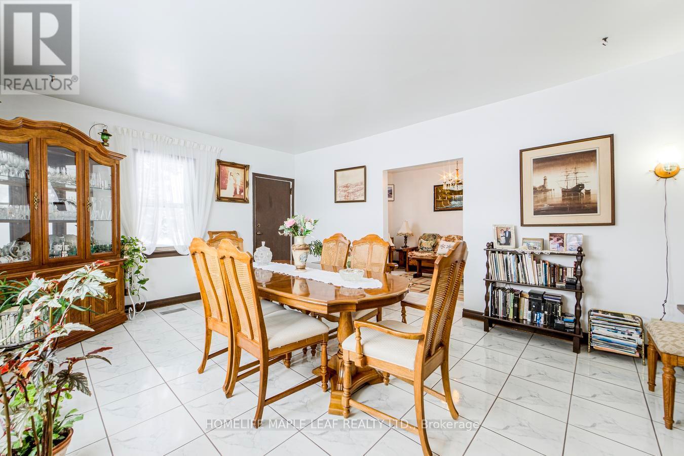 423365 25 Side Road, Amaranth, ON - Indoor Photo Showing Dining Room