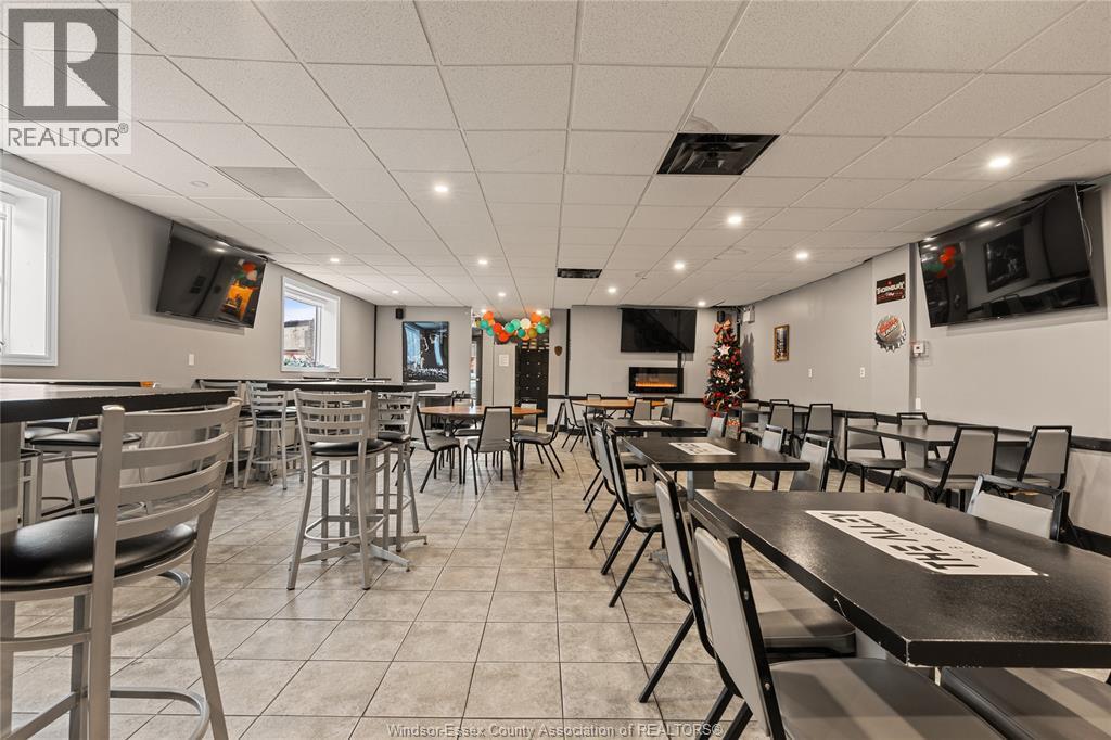 4 Young, Tilbury, ON