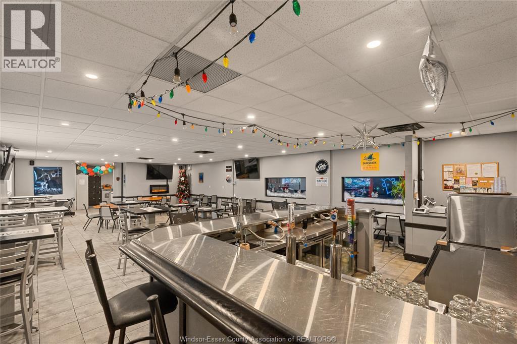 4 Young, Tilbury, ON