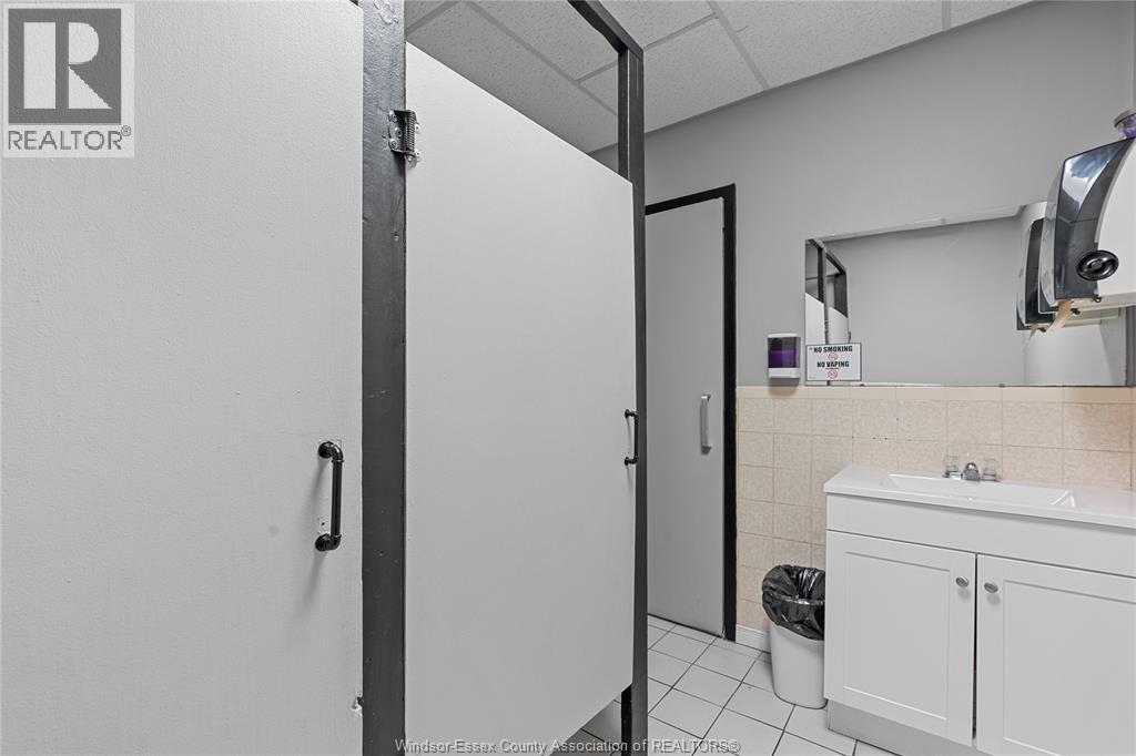 4 Young, Tilbury, ON