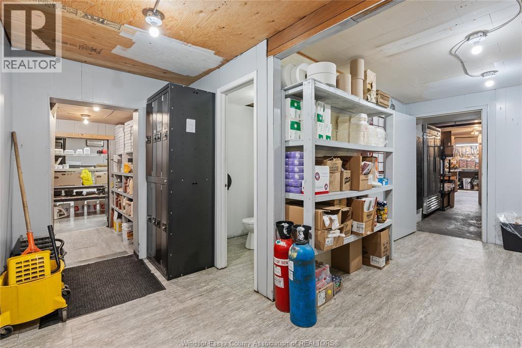 4 Young, Tilbury, ON